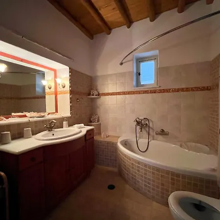 Stone Mina * Αγκαιριά