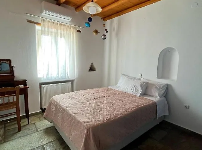 Stone Mina Holiday home